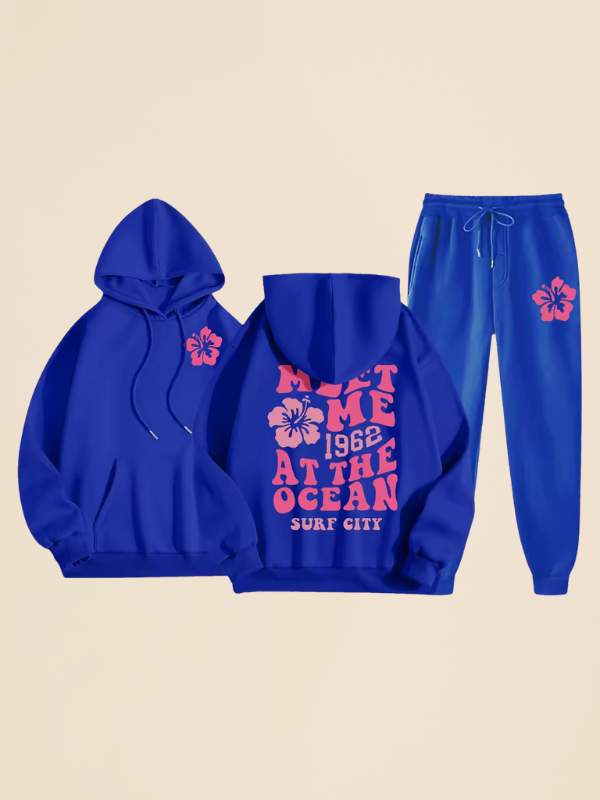 Mila - Comfy Oversized Tracksuit with Surf City Back Print