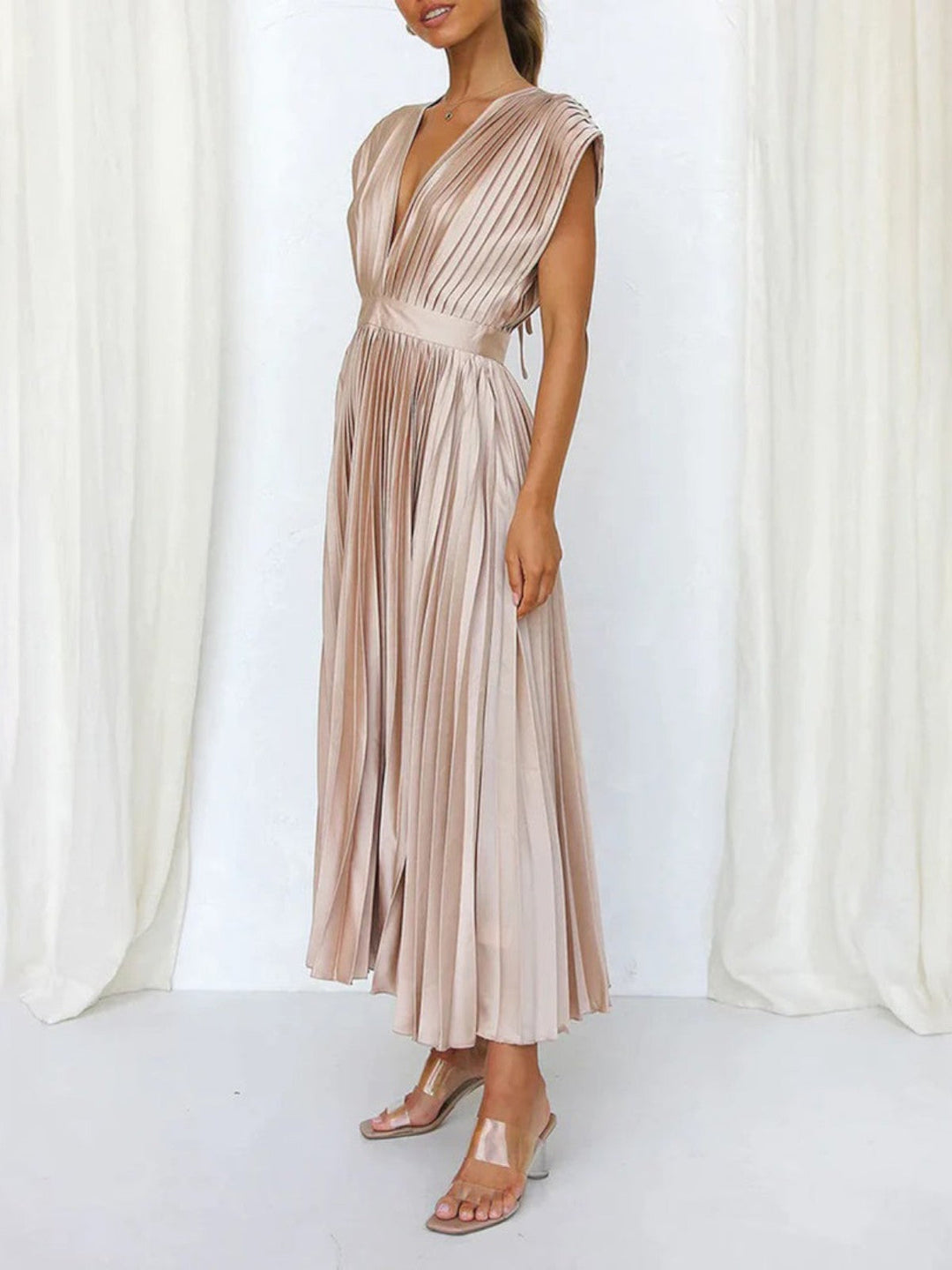 Lena – Elegant Dress