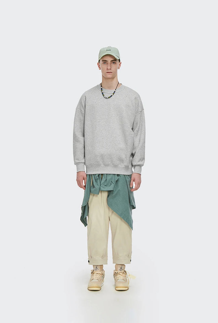 LUKA - Minimalist Men's Sweatshirt
