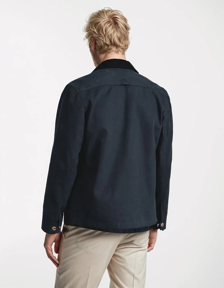 LUCA – Men’s Minimalist Button-Up Jacket