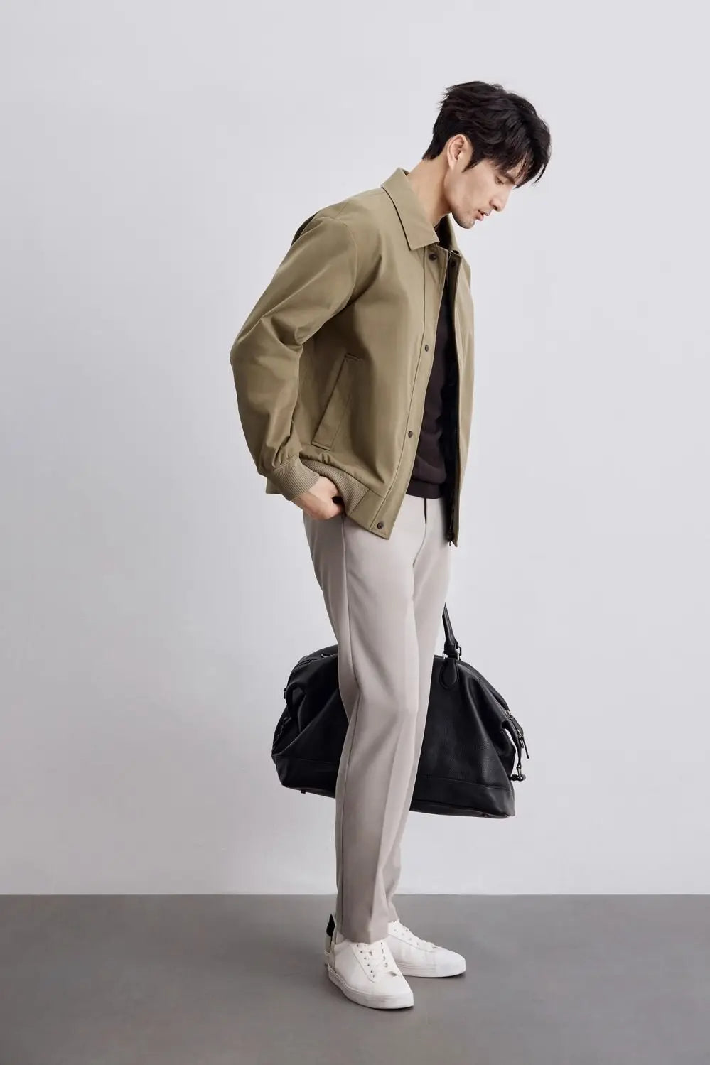 HUNTER – Classic Men’s Casual Bomber Jacket