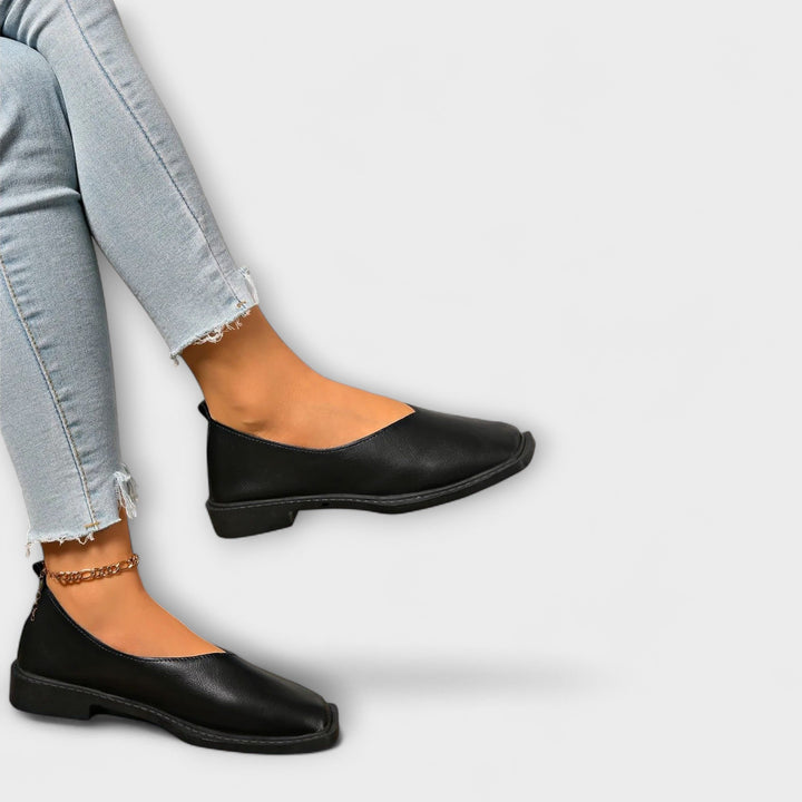 Ulani – Casual Shoes with Zebra Print