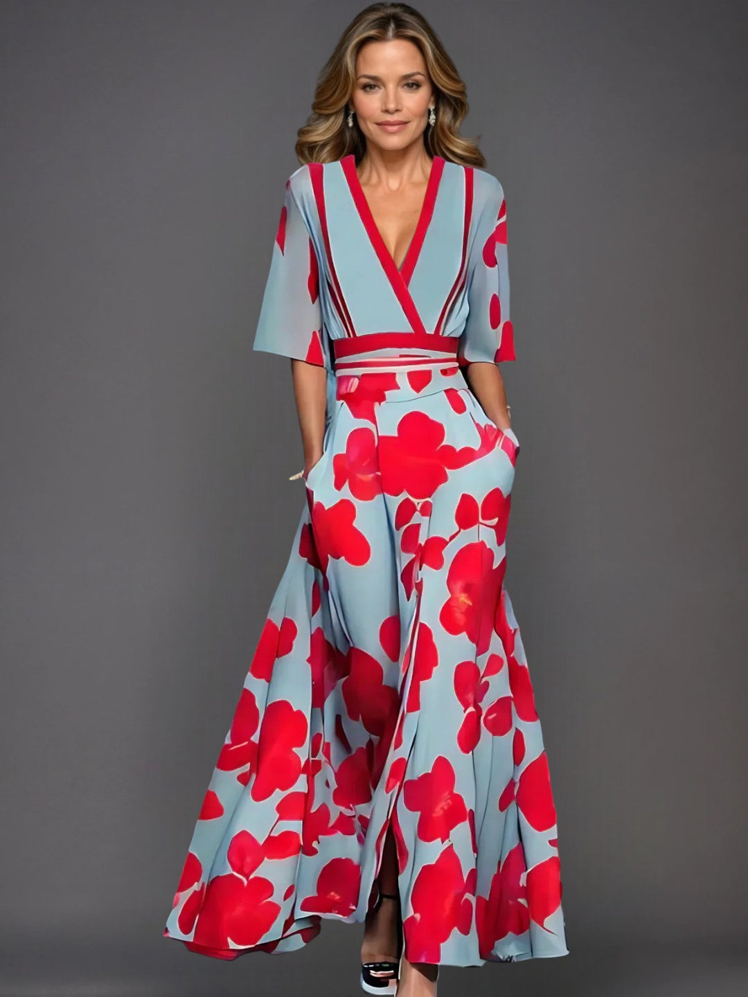 Zoe - Classic Floral V-Neck Maxi Dress